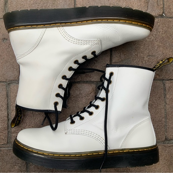 Dr. MARTENS | ZAVALA White Combat Boots | Mens 9 | Women’s 10 - Picture 8 of 10